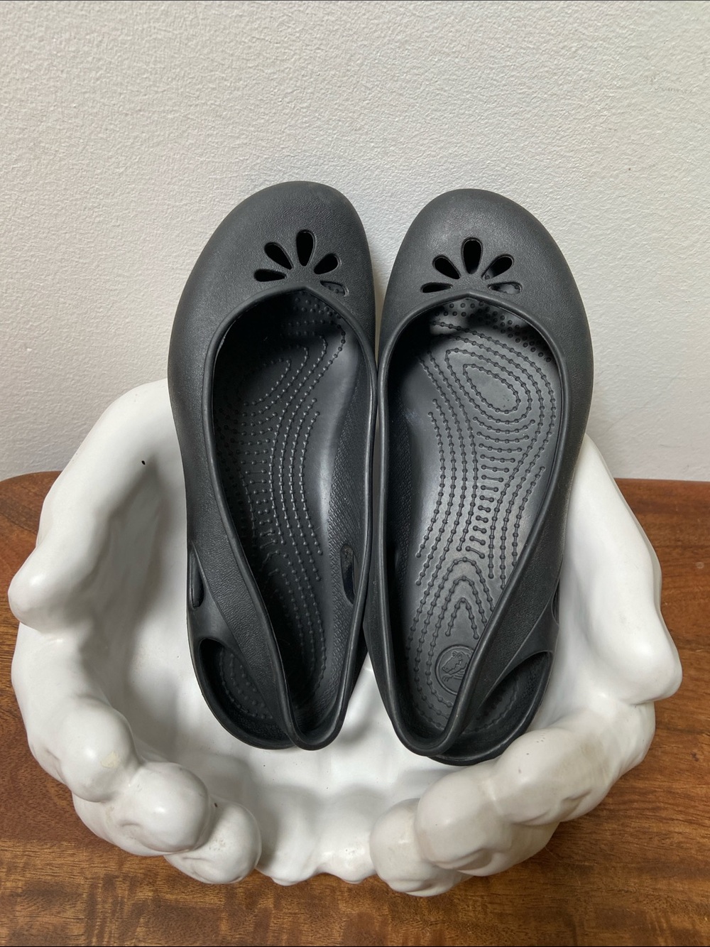 CROCS Women's Black Ballet-Style Slip-Ons
